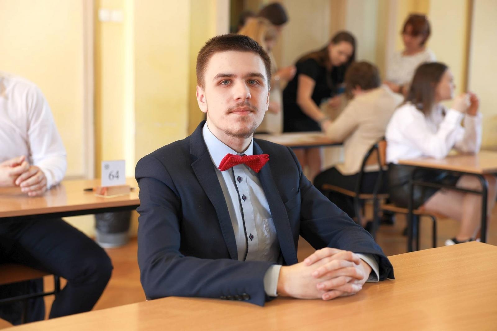 Zdjęcie w galerii na portalu naszraciborz.pl: Matura w raciborskim Ekonomiku [FOTO] wiadomości z regionu