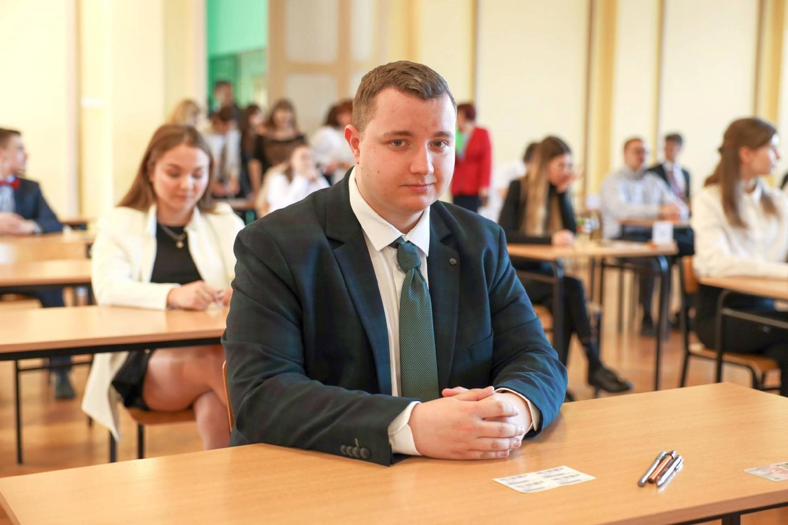 Zdjęcie w galerii na portalu naszraciborz.pl: Matura w raciborskim Ekonomiku [FOTO] wiadomości z regionu