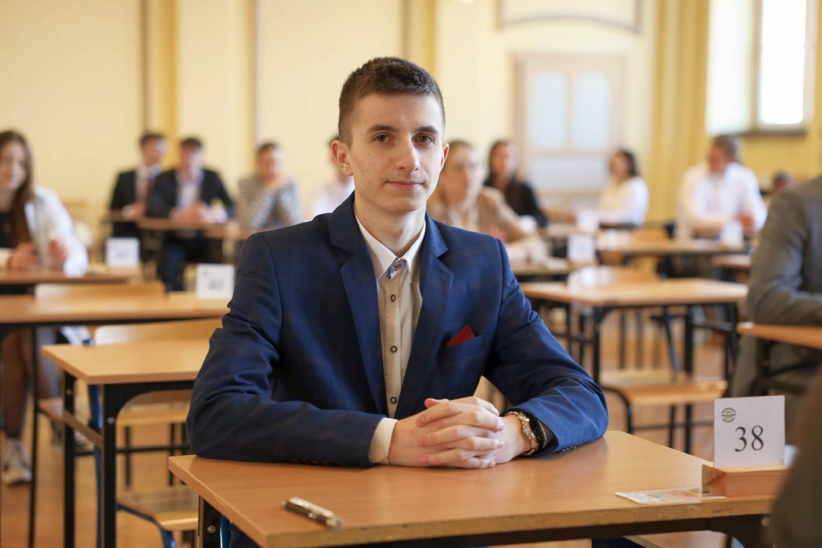 Zdjęcie w galerii na portalu naszraciborz.pl: Matura w raciborskim Ekonomiku [FOTO] wiadomości z regionu