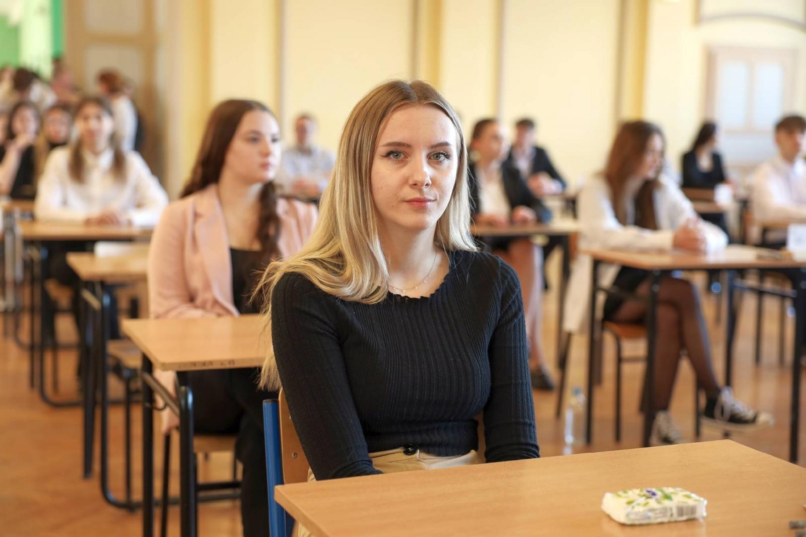 Zdjęcie w galerii na portalu naszraciborz.pl: Matura w raciborskim Ekonomiku [FOTO] wiadomości z regionu