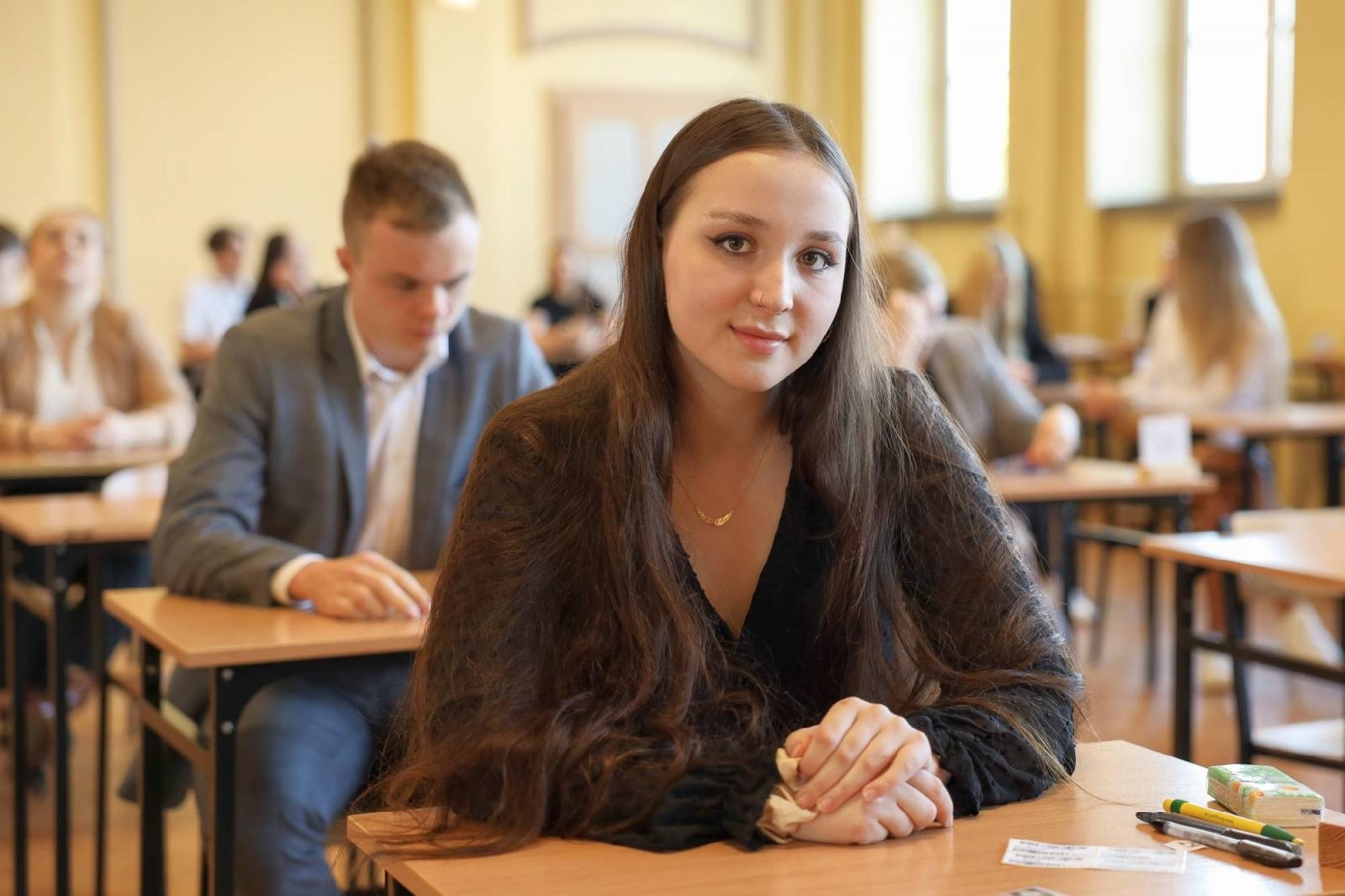 Zdjęcie w galerii na portalu naszraciborz.pl: Matura w raciborskim Ekonomiku [FOTO] wiadomości z regionu