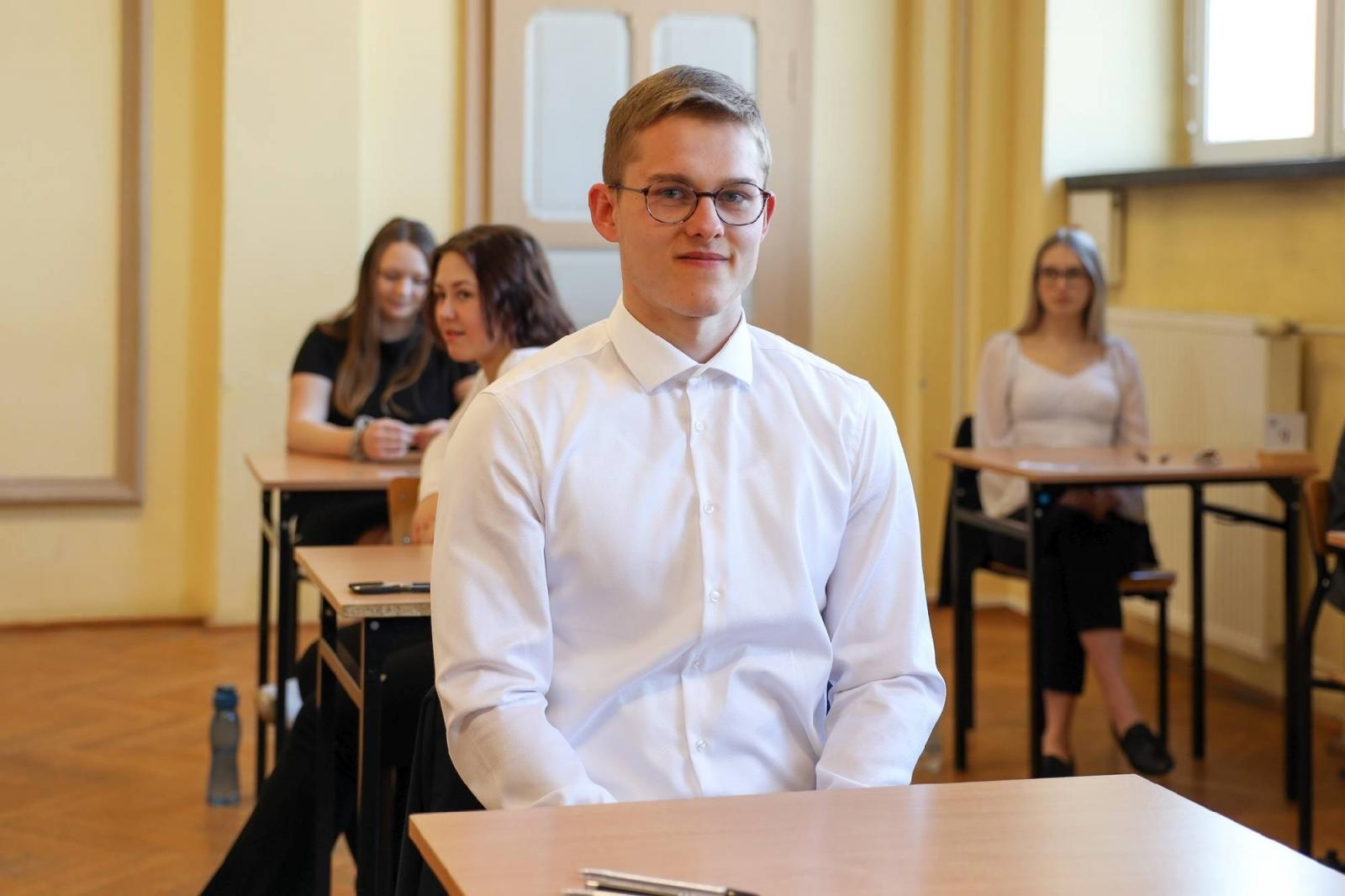 Zdjęcie w galerii na portalu naszraciborz.pl: Matura w raciborskim Ekonomiku [FOTO] wiadomości z regionu