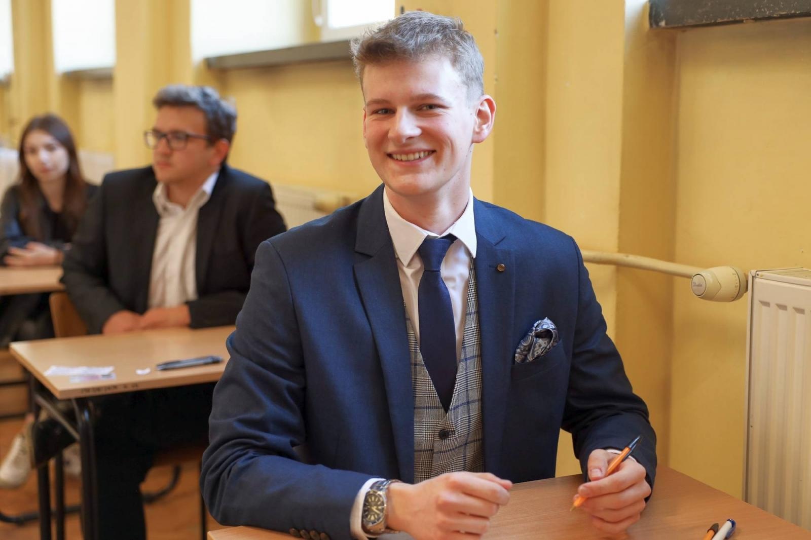 Zdjęcie w galerii na portalu naszraciborz.pl: Matura w raciborskim Ekonomiku [FOTO] wiadomości z regionu