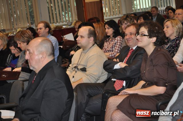 Zdjęcie w galerii na portalu naszraciborz.pl: Belfer on-line, czyli nowoczesny nauczyciel wiadomości z regionu