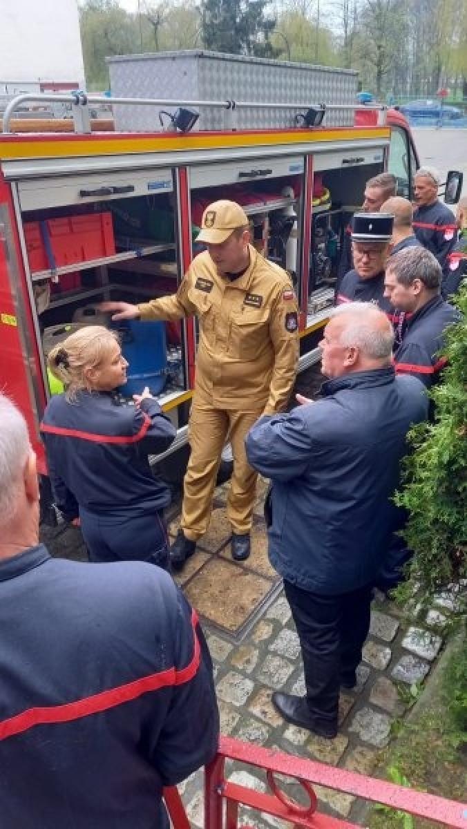 Zdjęcie w galerii na portalu naszraciborz.pl: Druhowie z Miedoni gościli strażaków z Francji wiadomości z regionu