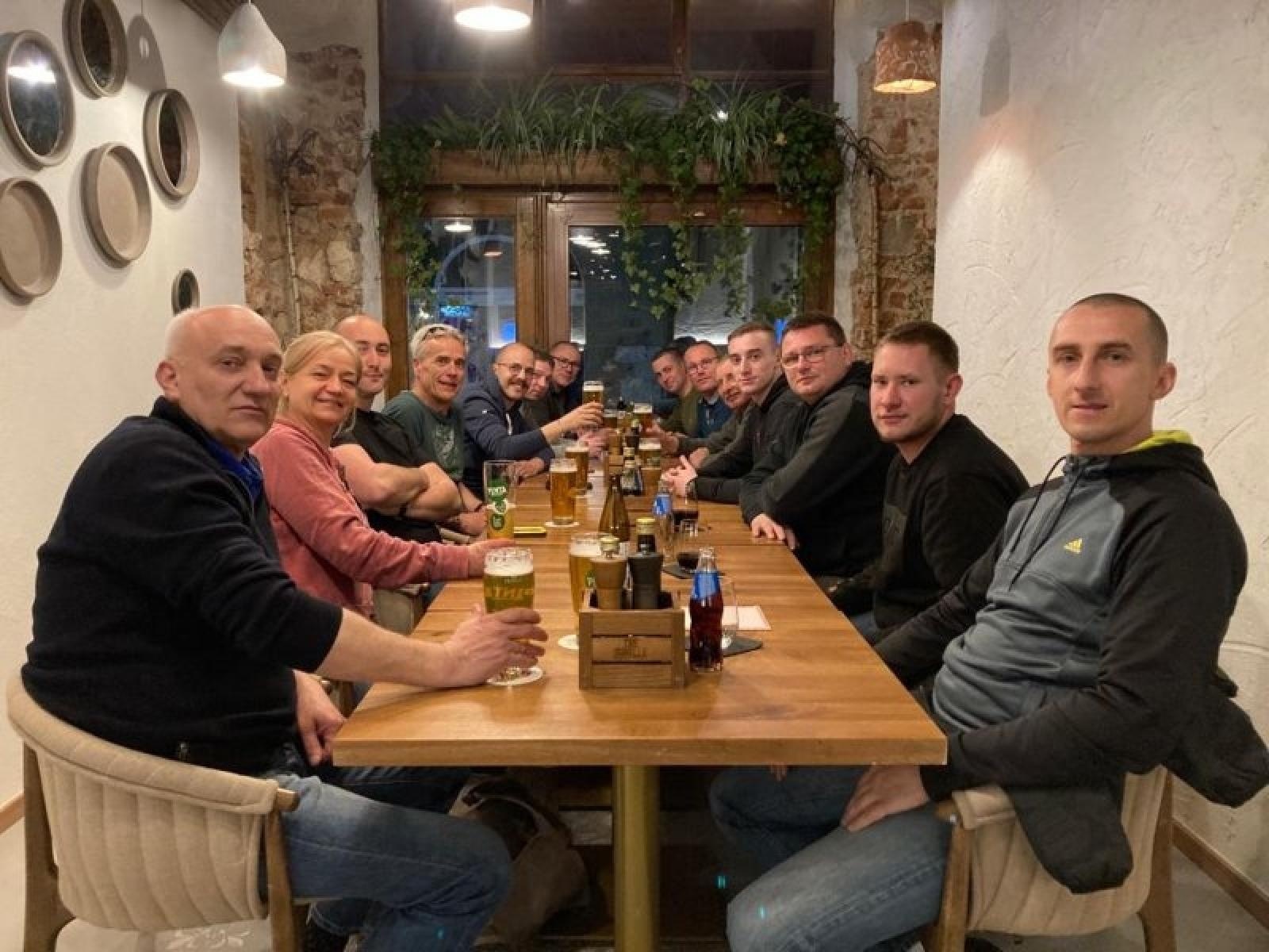 Zdjęcie w galerii na portalu naszraciborz.pl: Druhowie z Miedoni gościli strażaków z Francji wiadomości z regionu