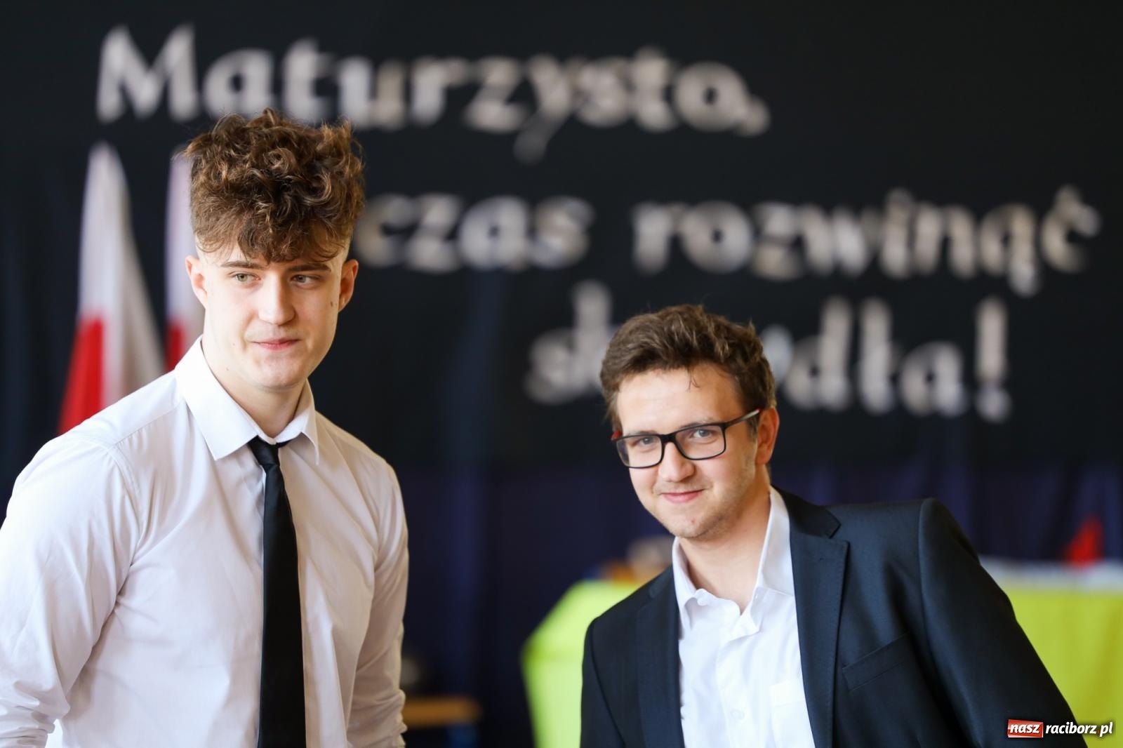 Zdjęcie w galerii na portalu naszraciborz.pl: Maturzyści Ekonomika zmierzyli się z językiem obcym wiadomości z regionu