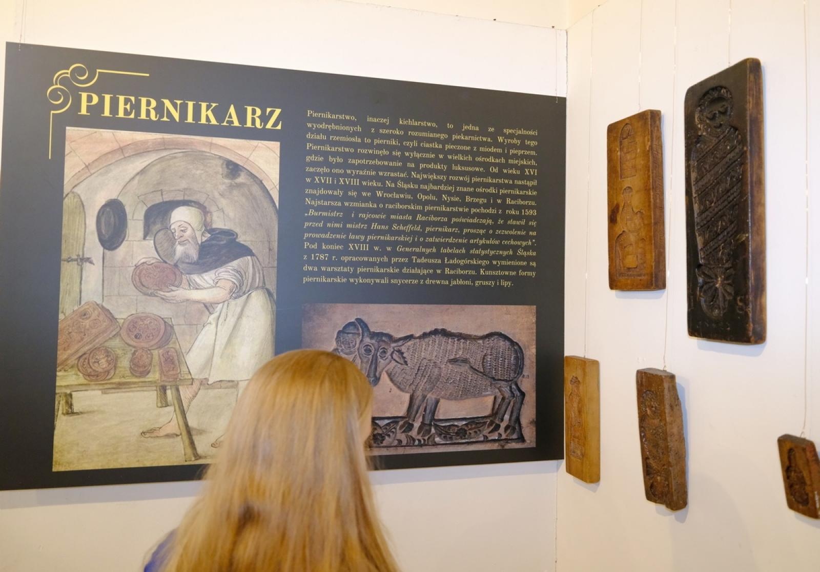 Zdjęcie w galerii na portalu naszraciborz.pl: Ginące zawody - w Muzeum otwarto nową wystawę wiadomości z regionu