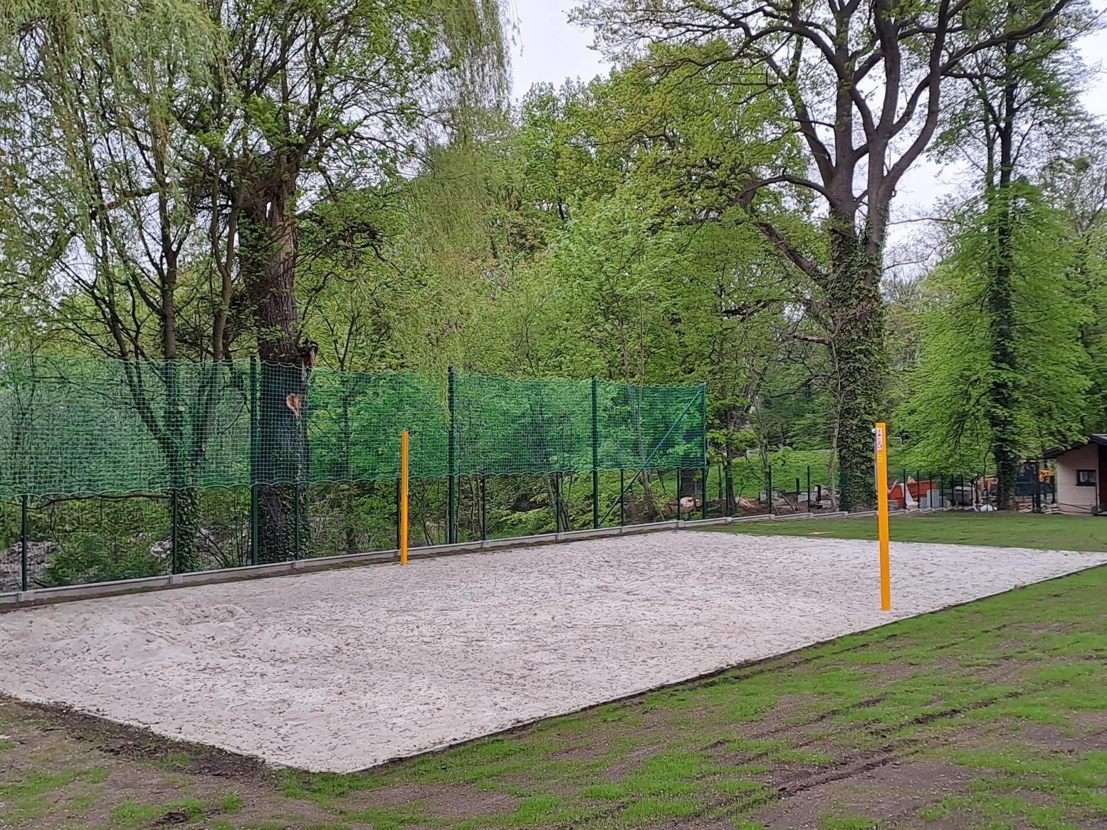 Zdjęcie w galerii na portalu naszraciborz.pl: Budowa nowoczesnego kąpieliska w Tworkowie na finiszu [FOTO] wiadomości z regionu