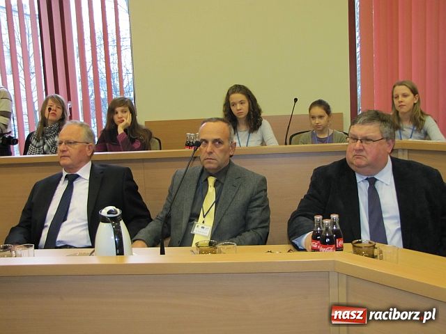 Zdjęcie w galerii na portalu naszraciborz.pl: Unijni goście w magistracie wiadomości z regionu