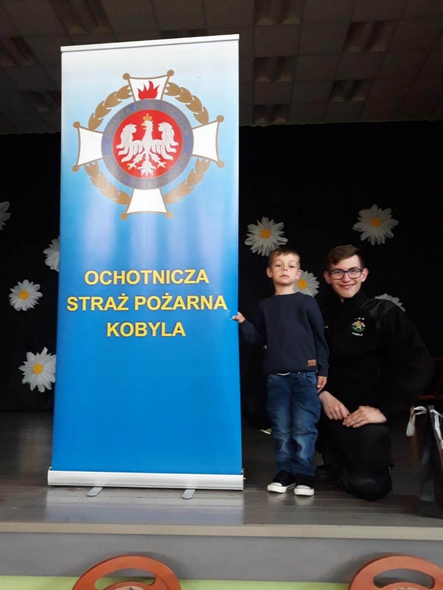 Zdjęcie w galerii na portalu naszraciborz.pl: W Kobyli świętowali Dzień Strażaka wiadomości z regionu