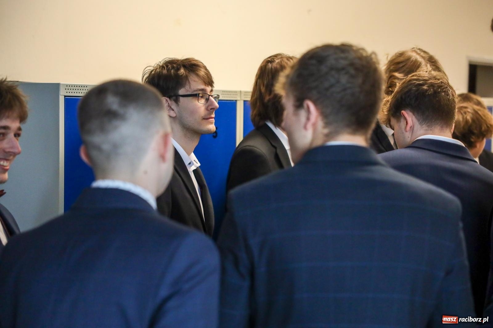 Zdjęcie w galerii na portalu naszraciborz.pl: Królowa nauk na maturze w II LO [FOTO] wiadomości z regionu