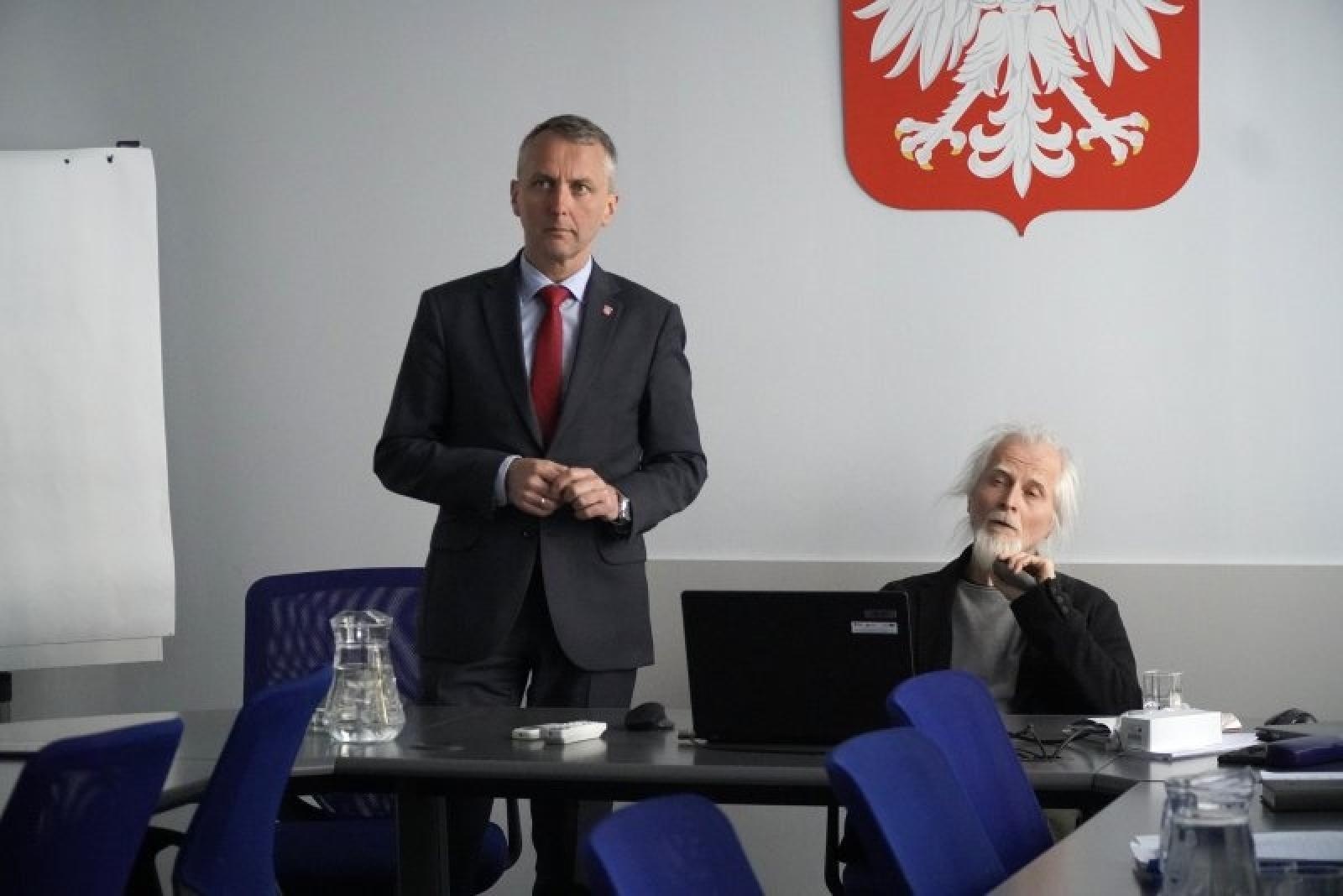 Zdjęcie w galerii na portalu naszraciborz.pl: Podjęto dalsze kroki w sprawie zagospodarowania dworca PKP w Raciborzu wiadomości z regionu
