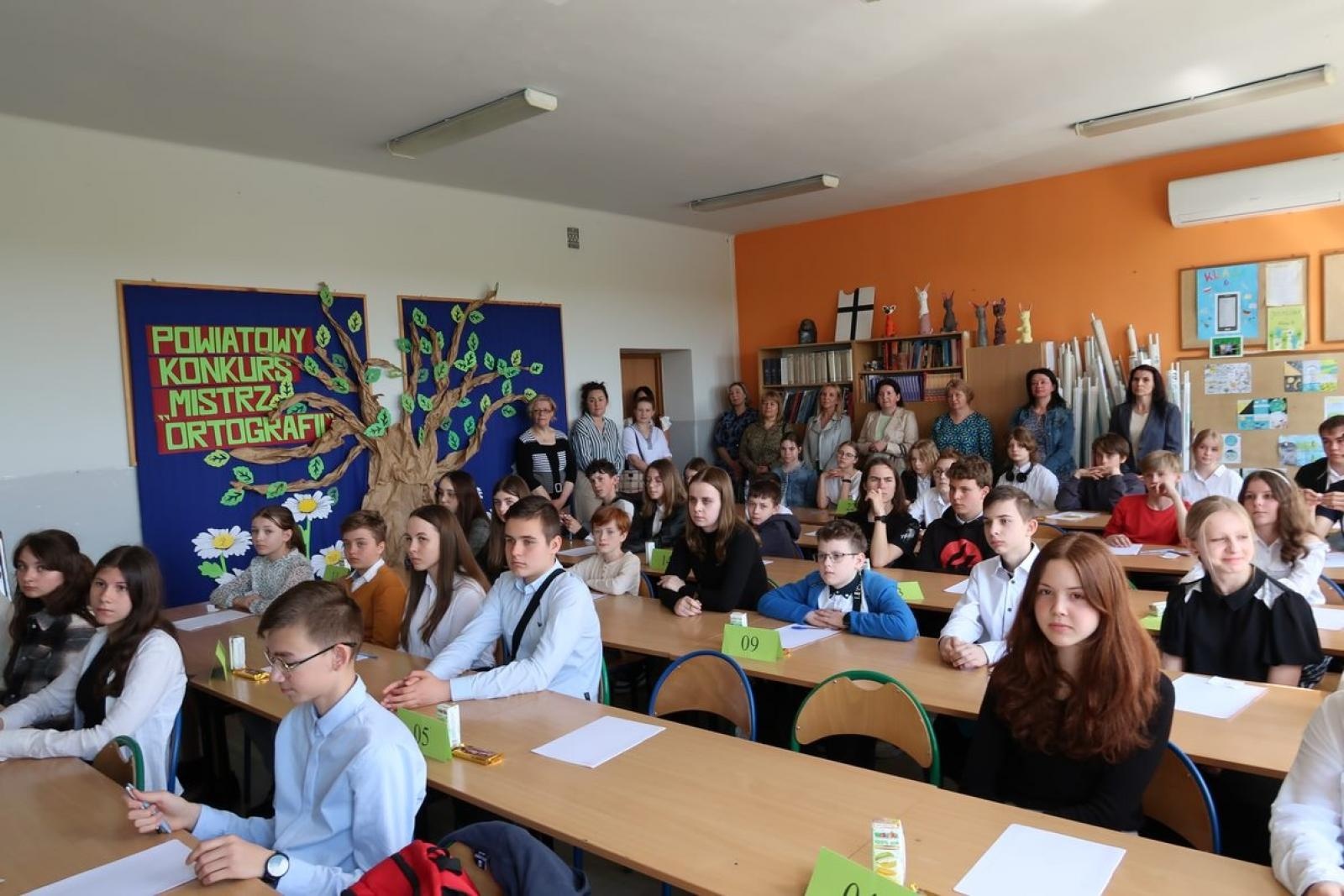 Zdjęcie w galerii na portalu naszraciborz.pl: 29. edycja Powiatowego Konkursu Ortograficznego Mistrz Ortografii za nami! wiadomości z regionu