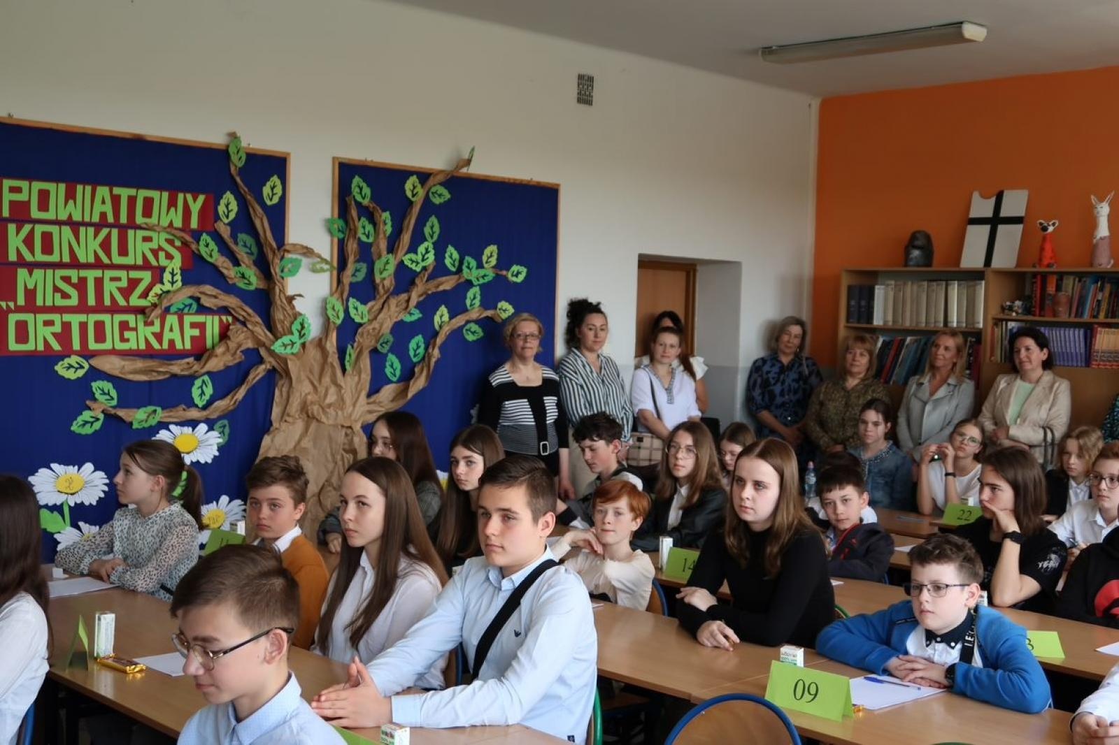 Zdjęcie w galerii na portalu naszraciborz.pl: 29. edycja Powiatowego Konkursu Ortograficznego Mistrz Ortografii za nami! wiadomości z regionu