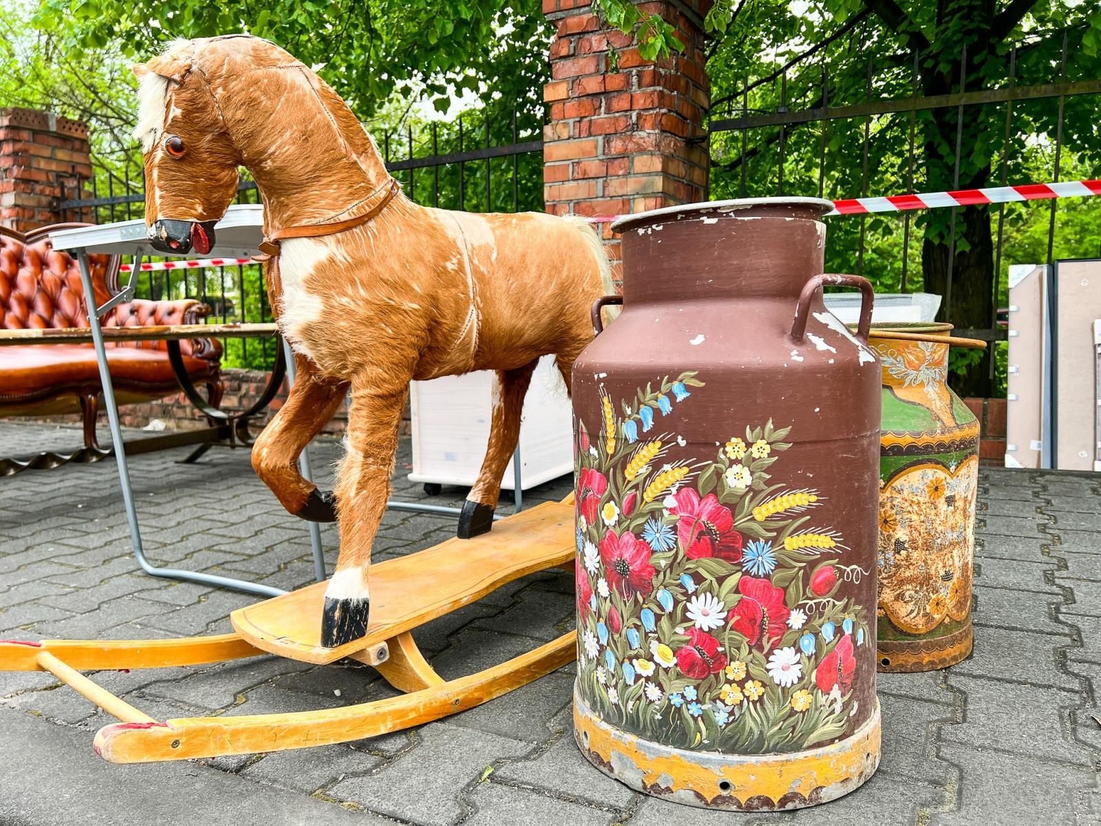 Zdjęcie w galerii na portalu naszraciborz.pl: Ruszył wielki jarmark na granicy. Przyjechał bohater programu Łowcy skarbów wiadomości z regionu