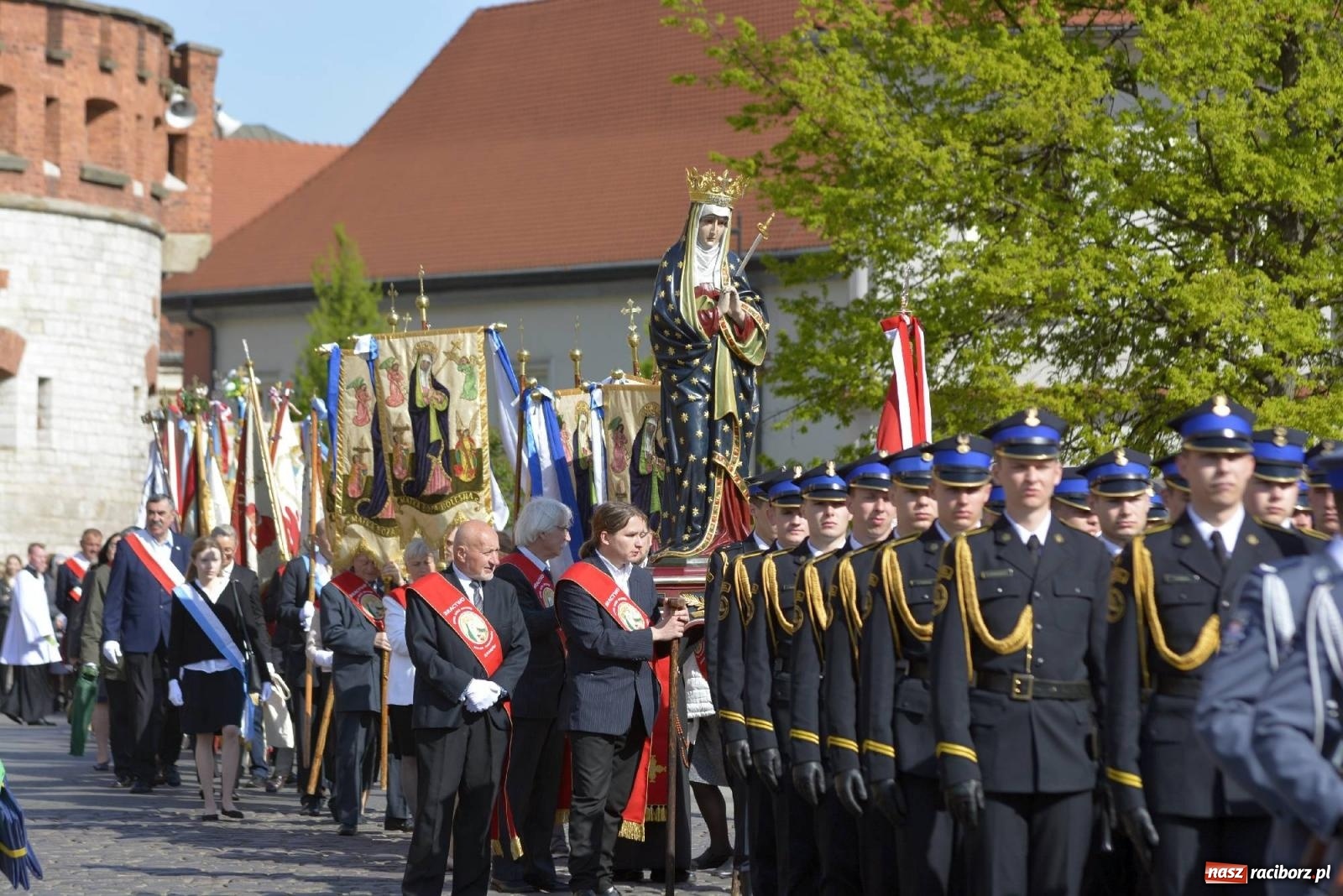 Zdjęcie w galerii na portalu naszraciborz.pl: Z Wawelu na Skałkę z górnośląskim akcentem [FOTO i WIDEO] wiadomości z regionu