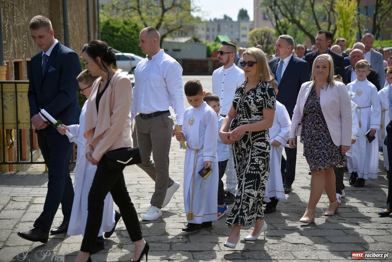 Zdjęcie w galerii na portalu naszraciborz.pl: Uroczystość I komunii świętej w kościele NSPJ [FOTO] wiadomości z regionu