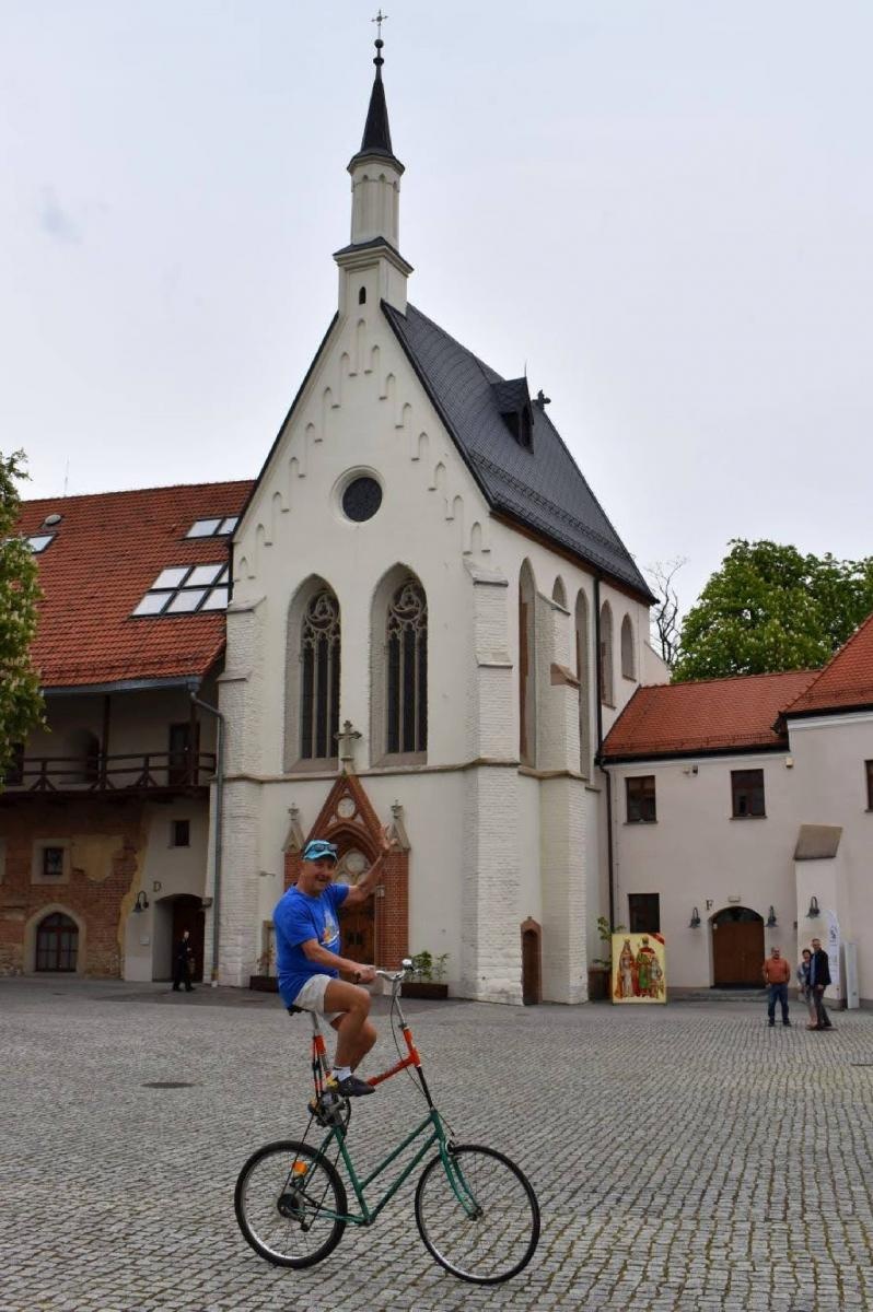Zdjęcie w galerii na portalu naszraciborz.pl: Śladami Obrońców Granic. Rodzinnie rowerem po ziemi raciborskiej [FOTO] wiadomości z regionu