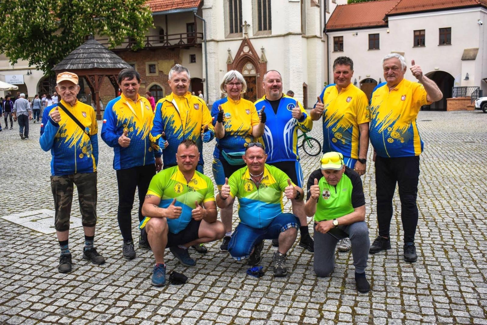 Zdjęcie w galerii na portalu naszraciborz.pl: Śladami Obrońców Granic. Rodzinnie rowerem po ziemi raciborskiej [FOTO] wiadomości z regionu