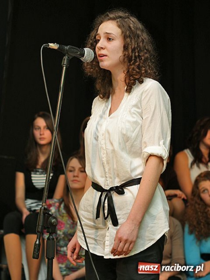 Zdjęcie w galerii na portalu naszraciborz.pl: Piosenki zimowe i świąteczne w MDK wiadomości z regionu