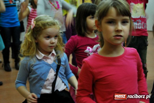 Zdjęcie w galerii na portalu naszraciborz.pl: Rockowe popołudnie z Hannah Montana wiadomości z regionu