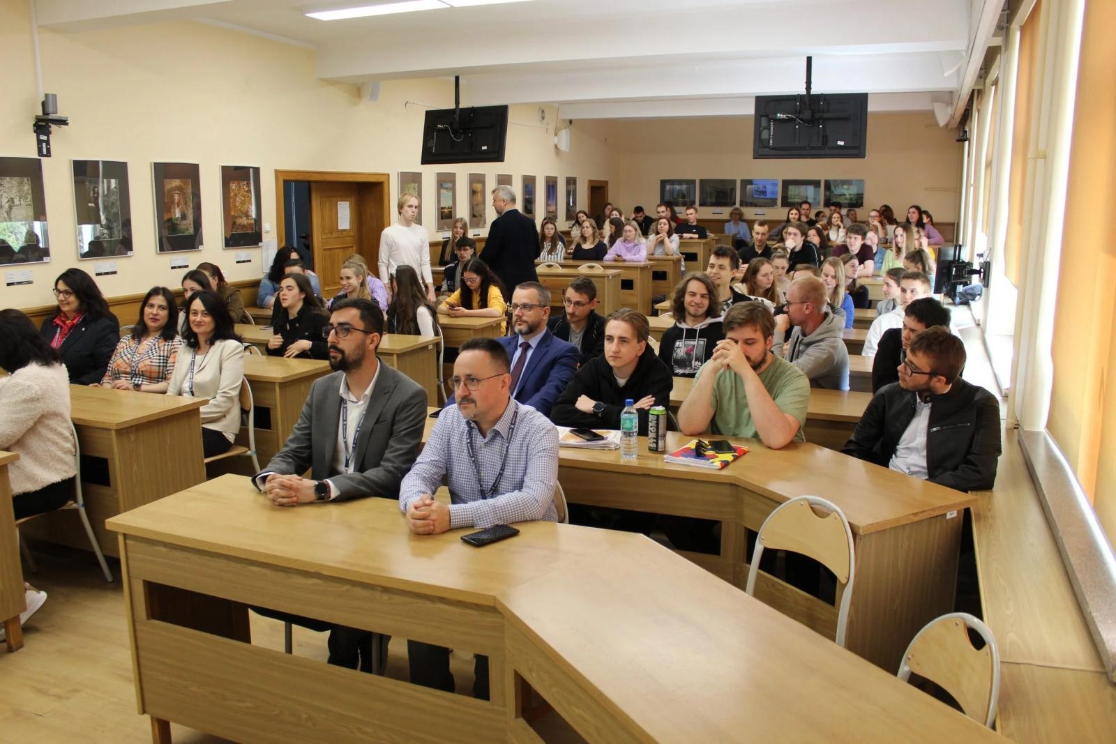 Zdjęcie w galerii na portalu naszraciborz.pl: Umiędzynarodowienie Akademii – Strategia wiadomości z regionu