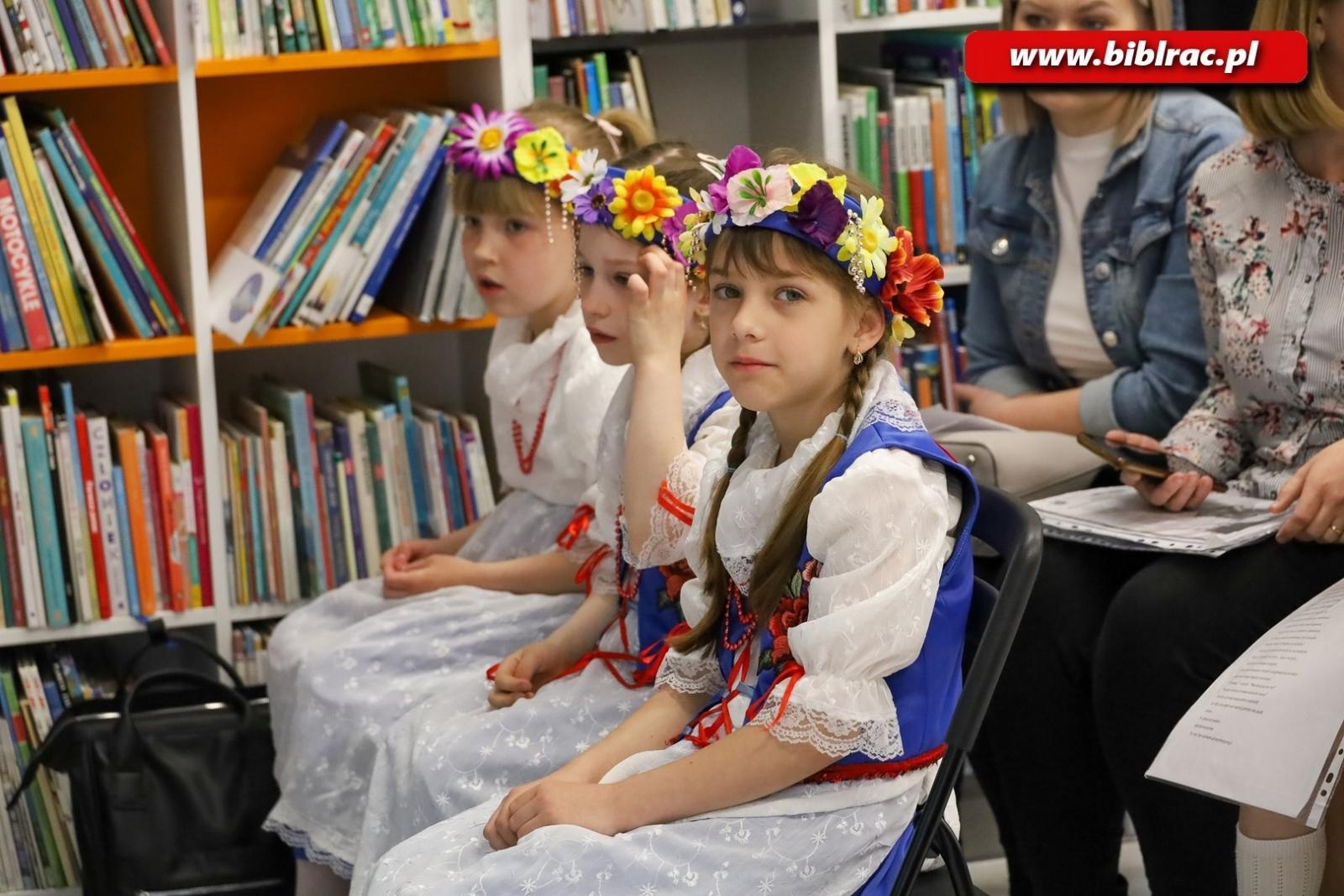 Zdjęcie w galerii na portalu naszraciborz.pl: Konkurs gwary w raciborskiej bibliotece wiadomości z regionu