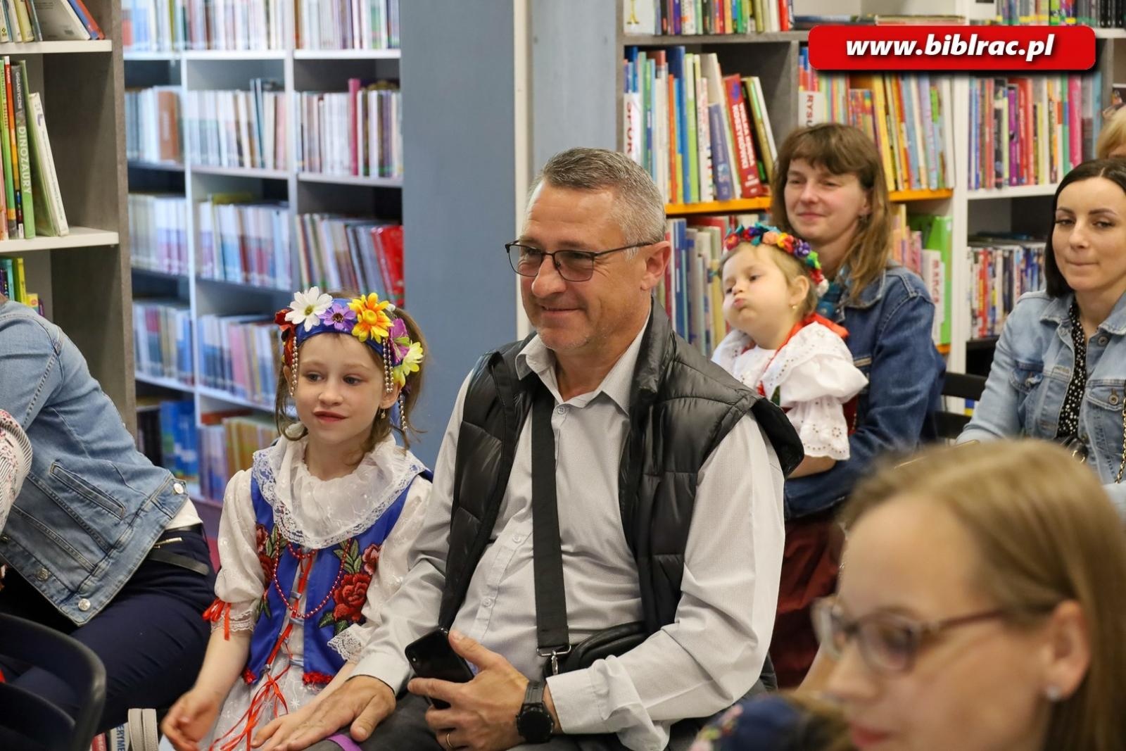 Zdjęcie w galerii na portalu naszraciborz.pl: Konkurs gwary w raciborskiej bibliotece wiadomości z regionu
