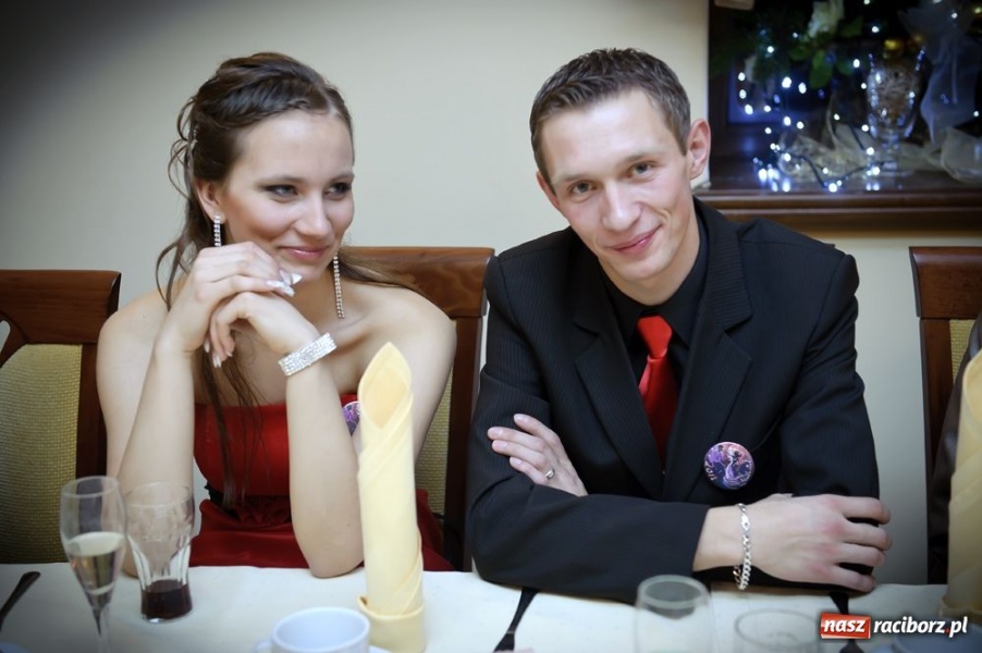 Zdjęcie w galerii na portalu naszraciborz.pl: Bal maturalny raciborskiego Ekonomika wiadomości z regionu