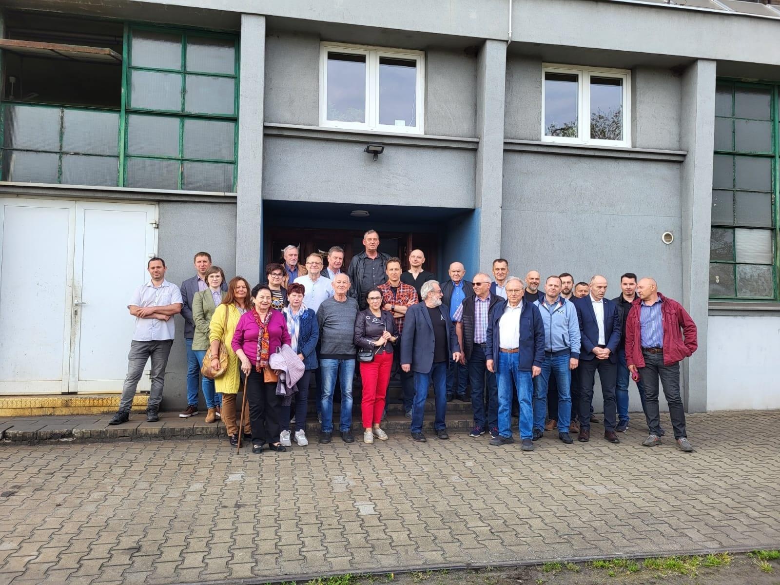 Zdjęcie w galerii na portalu naszraciborz.pl: Członkowie Raciborskiej Izby Gospodarczej zwiedzili Odlewnię Rafamet wiadomości z regionu