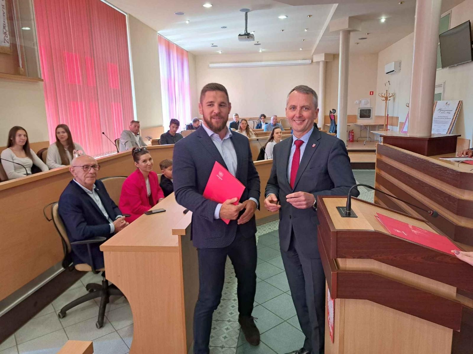 Zdjęcie w galerii na portalu naszraciborz.pl: Miasto nagrodziło raciborskich sportowców wiadomości z regionu