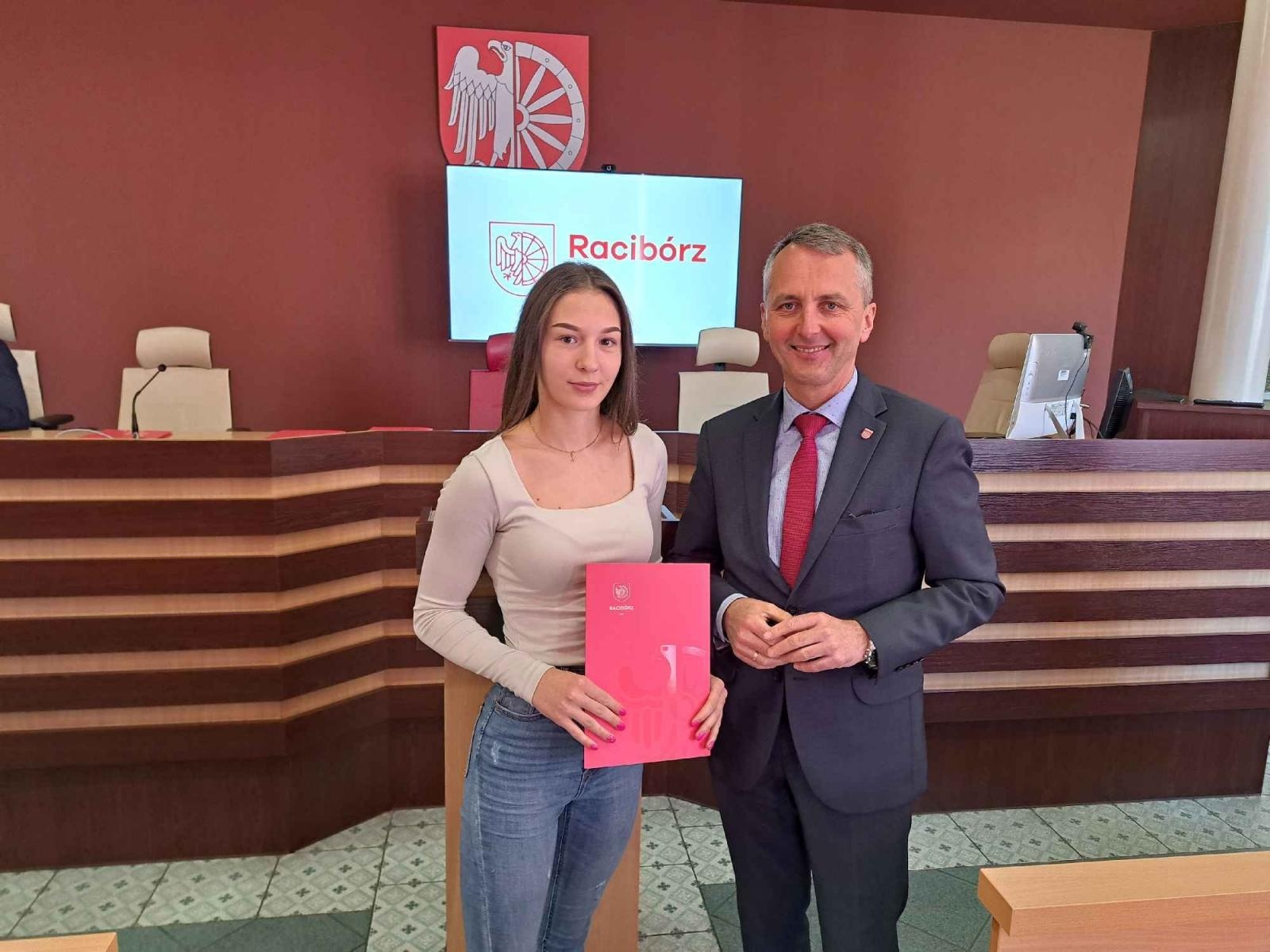 Zdjęcie w galerii na portalu naszraciborz.pl: Miasto nagrodziło raciborskich sportowców wiadomości z regionu