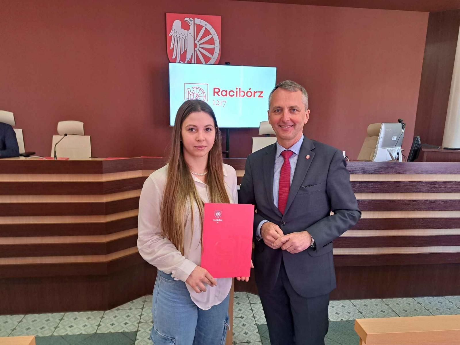 Zdjęcie w galerii na portalu naszraciborz.pl: Miasto nagrodziło raciborskich sportowców wiadomości z regionu