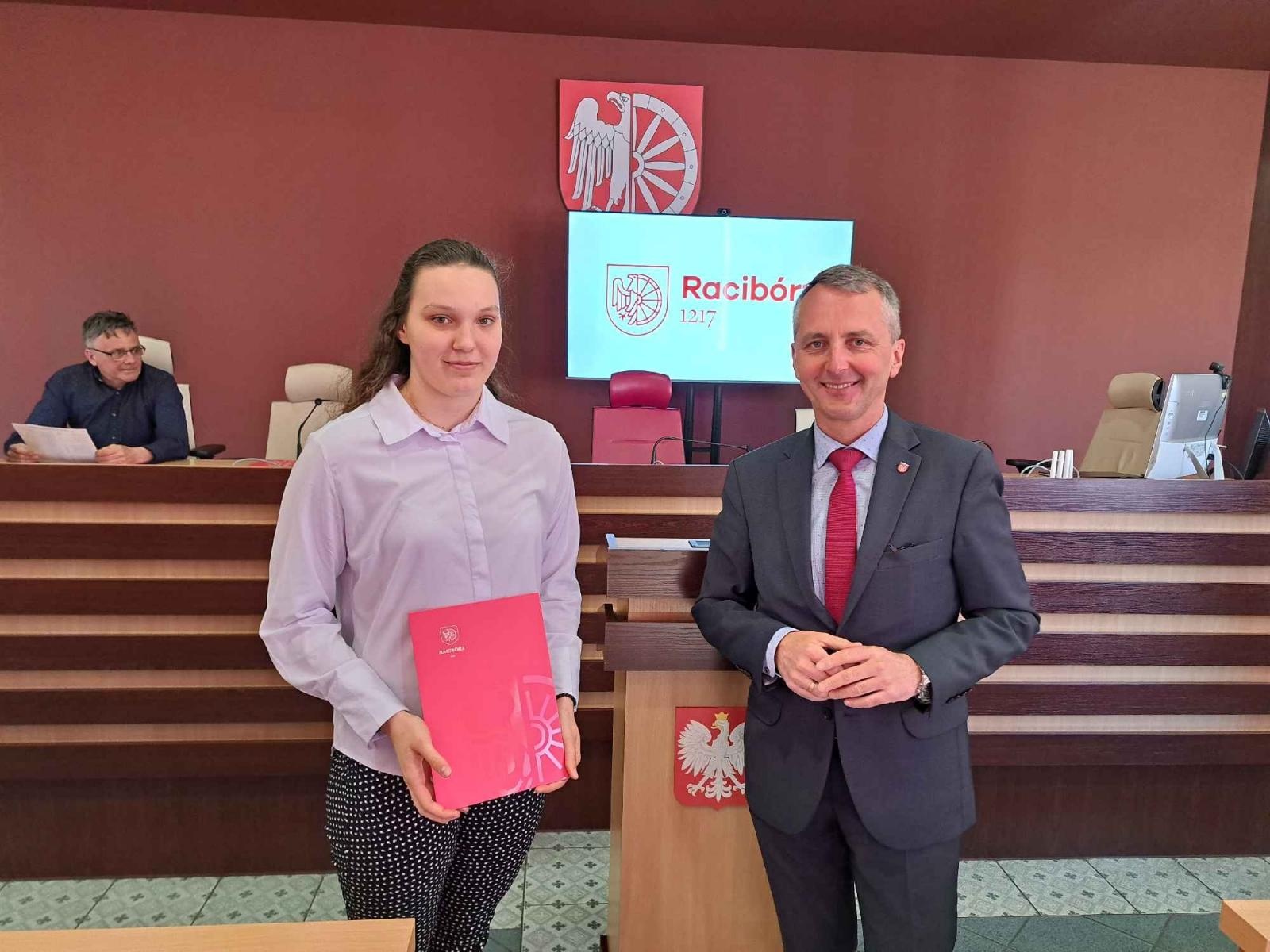Zdjęcie w galerii na portalu naszraciborz.pl: Miasto nagrodziło raciborskich sportowców wiadomości z regionu