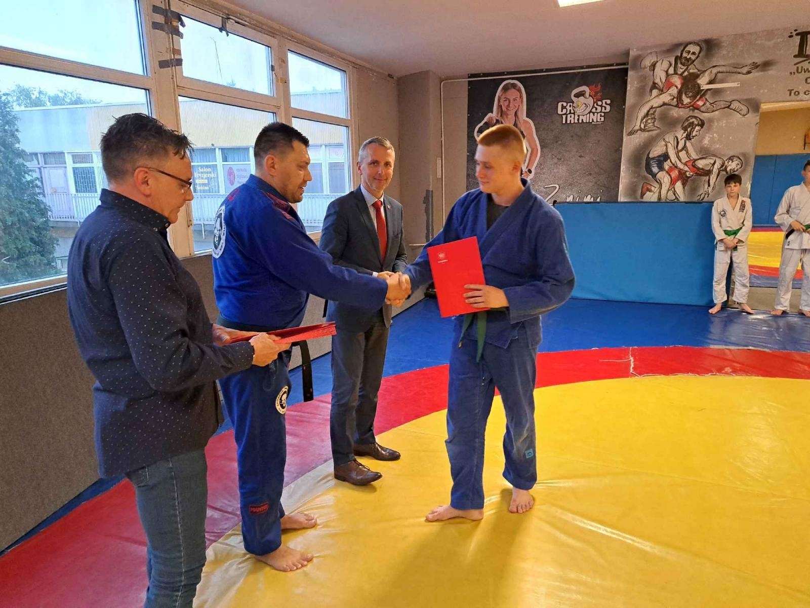 Zdjęcie w galerii na portalu naszraciborz.pl: Miasto nagrodziło raciborskich sportowców wiadomości z regionu
