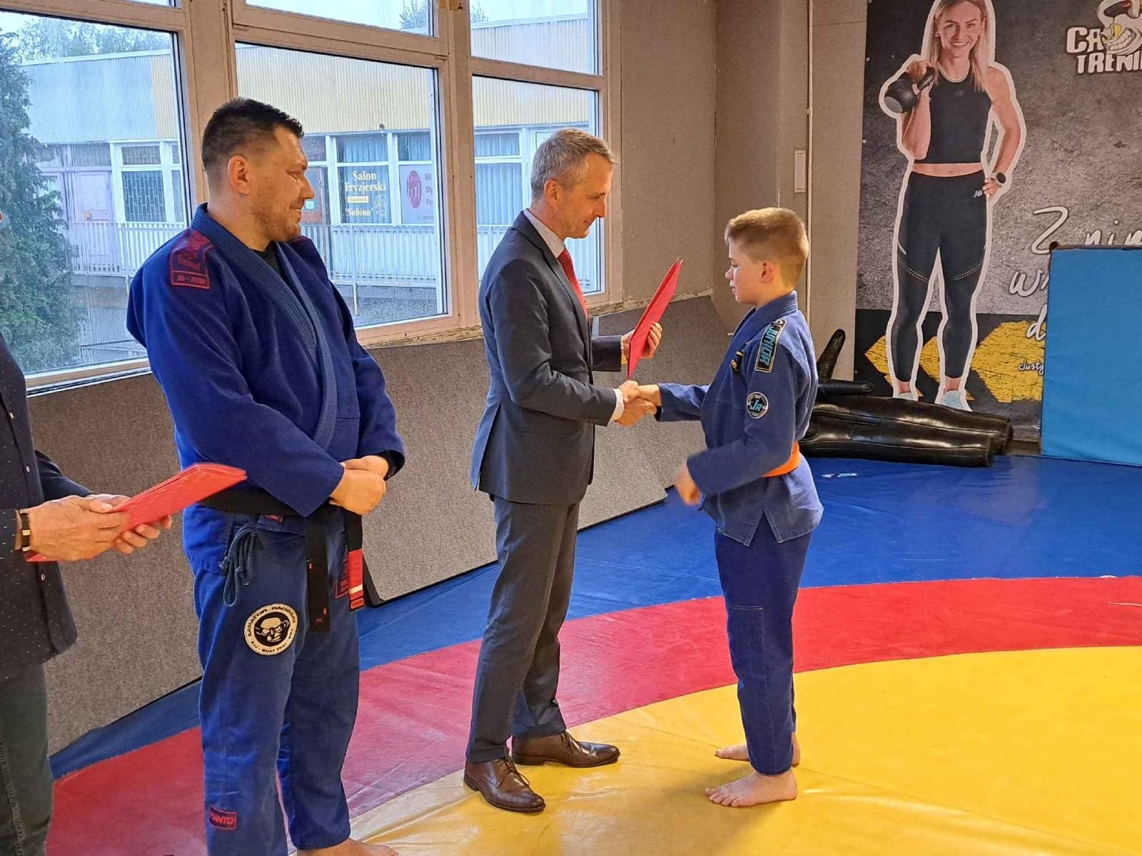 Zdjęcie w galerii na portalu naszraciborz.pl: Miasto nagrodziło raciborskich sportowców wiadomości z regionu