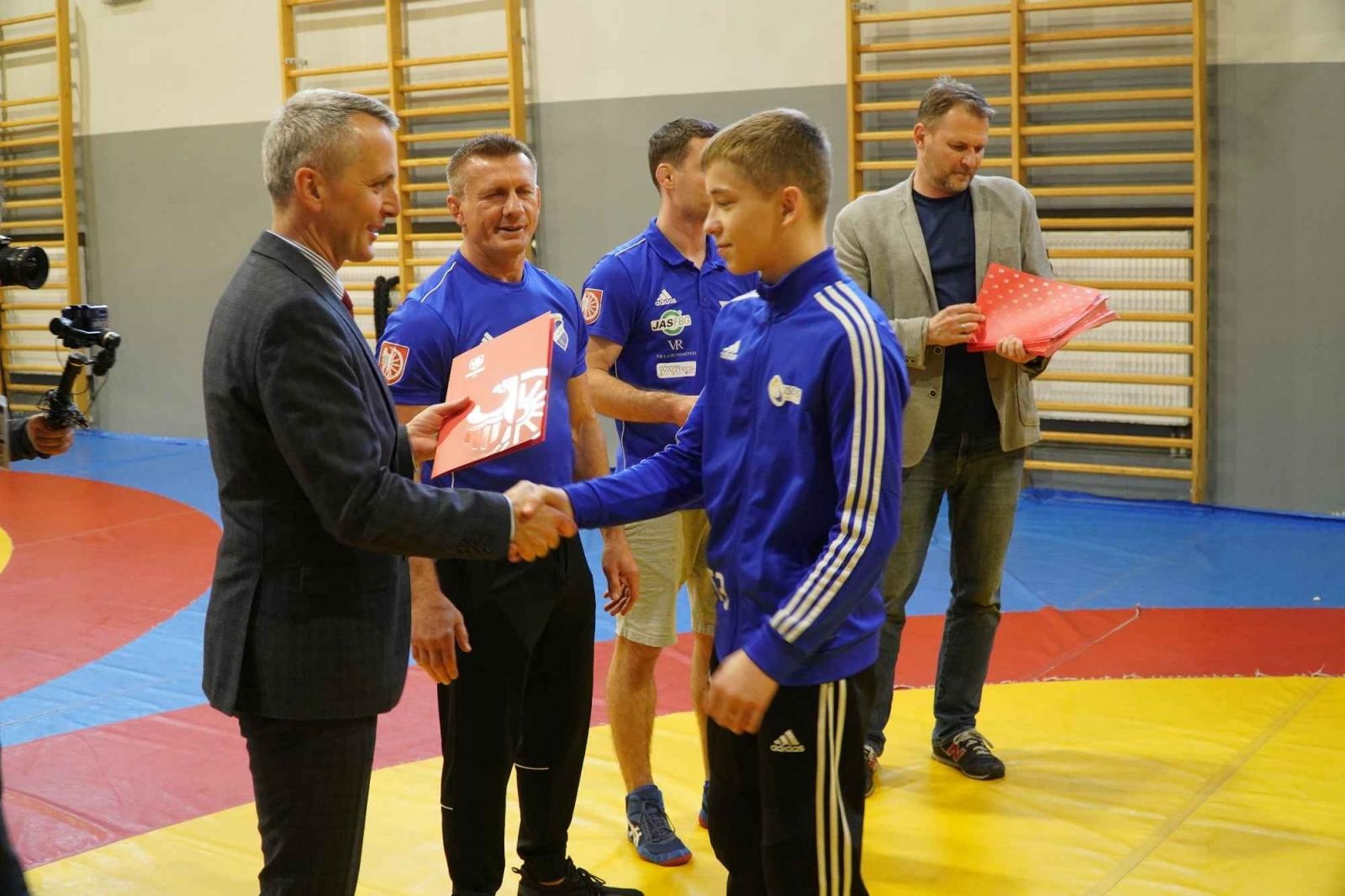 Zdjęcie w galerii na portalu naszraciborz.pl: Miasto nagrodziło raciborskich sportowców wiadomości z regionu