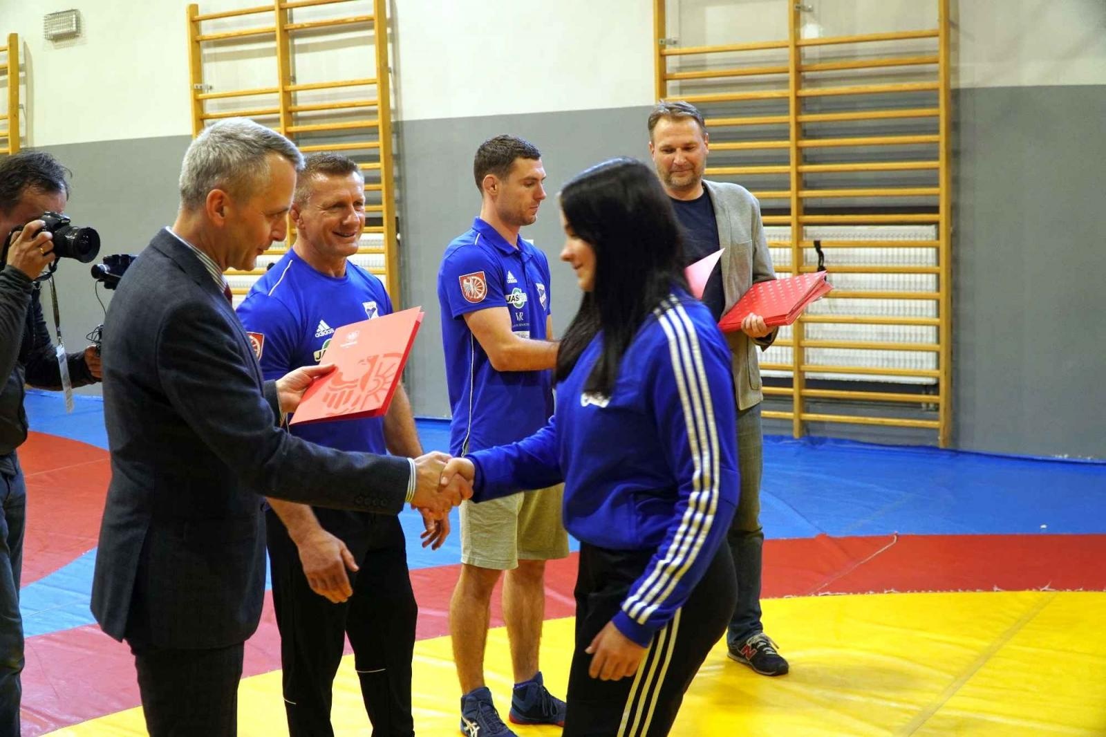 Zdjęcie w galerii na portalu naszraciborz.pl: Miasto nagrodziło raciborskich sportowców wiadomości z regionu