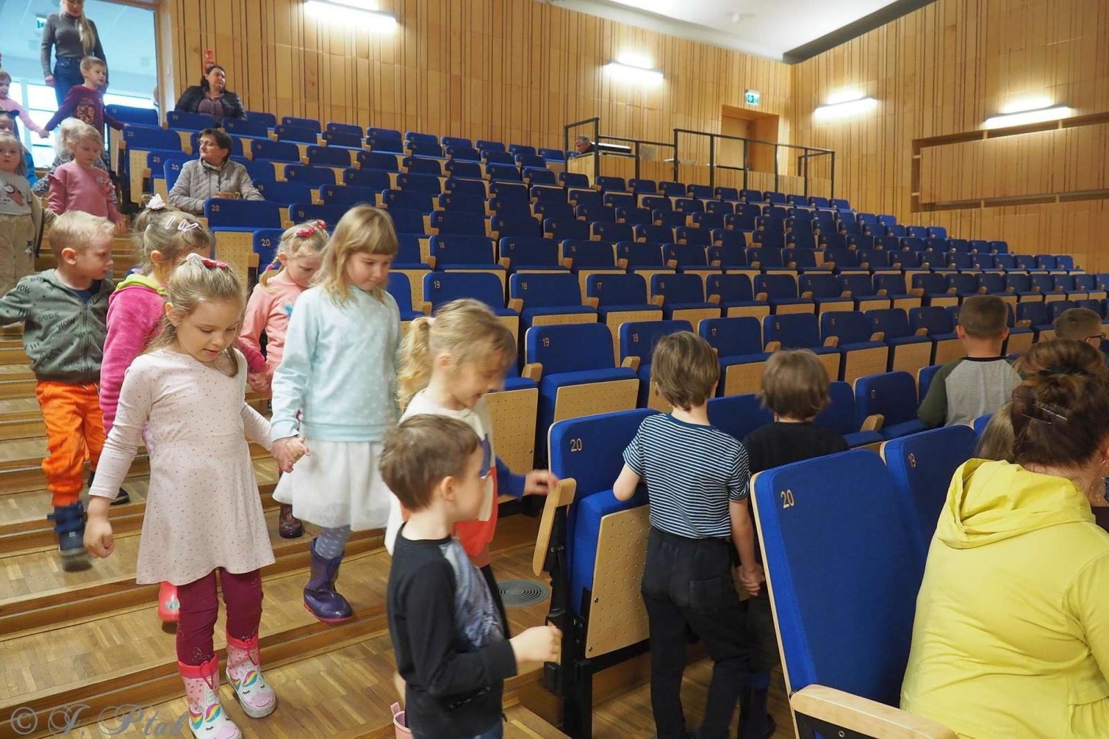 Zdjęcie w galerii na portalu naszraciborz.pl: Fotomigawki z audycji muzycznej w PSM wiadomości z regionu