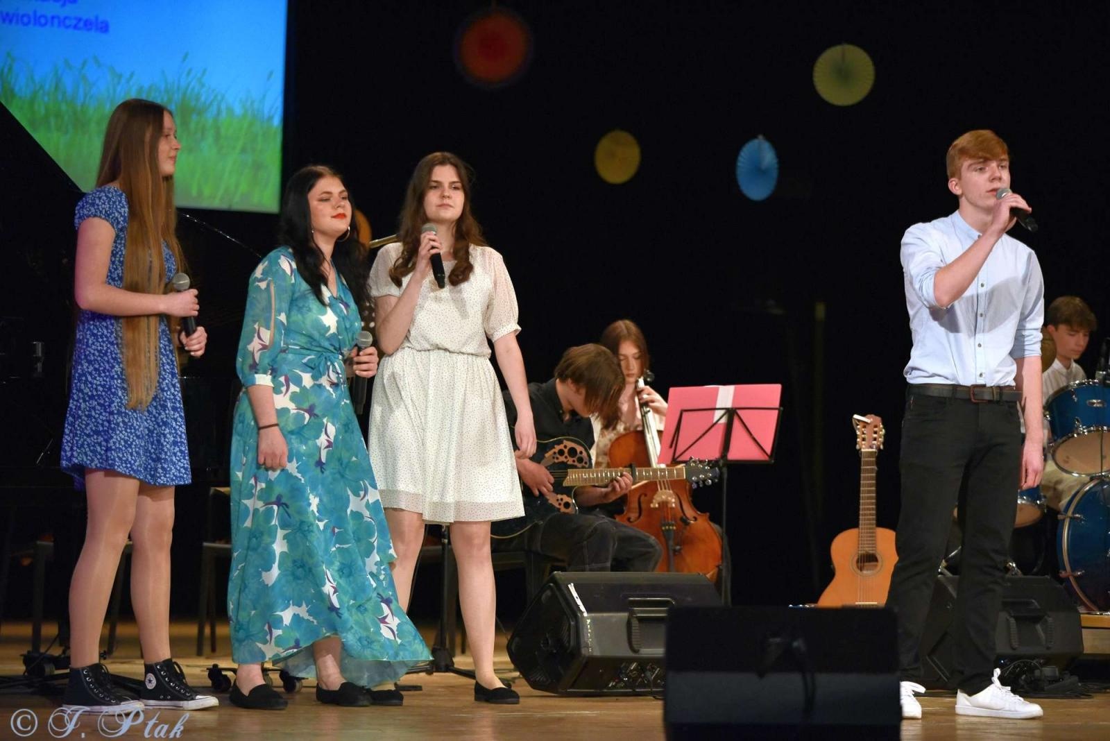 Zdjęcie w galerii na portalu naszraciborz.pl: Muzyczne przywołanie lata w RCK [FOTO i WIDEO] wiadomości z regionu