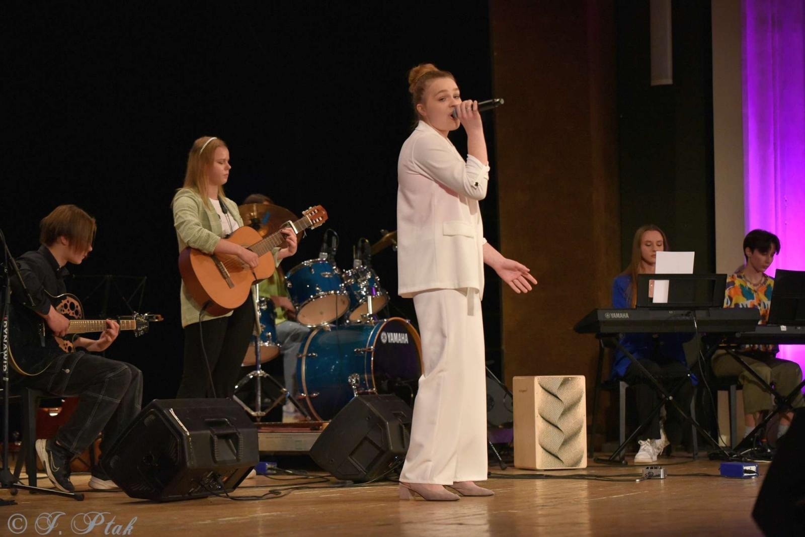 Zdjęcie w galerii na portalu naszraciborz.pl: Muzyczne przywołanie lata w RCK [FOTO i WIDEO] wiadomości z regionu