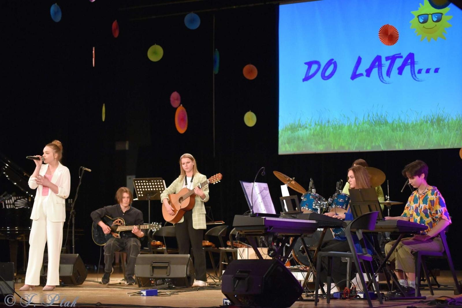 Zdjęcie w galerii na portalu naszraciborz.pl: Muzyczne przywołanie lata w RCK [FOTO i WIDEO] wiadomości z regionu