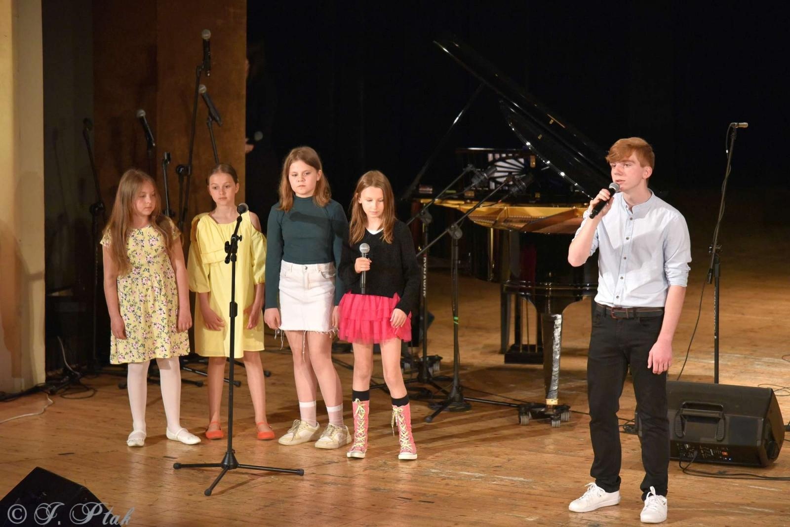 Zdjęcie w galerii na portalu naszraciborz.pl: Muzyczne przywołanie lata w RCK [FOTO i WIDEO] wiadomości z regionu