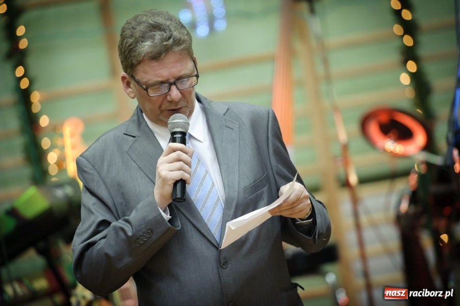 Zdjęcie w galerii na portalu naszraciborz.pl: Studniówka Mickiewicza wiadomości z regionu