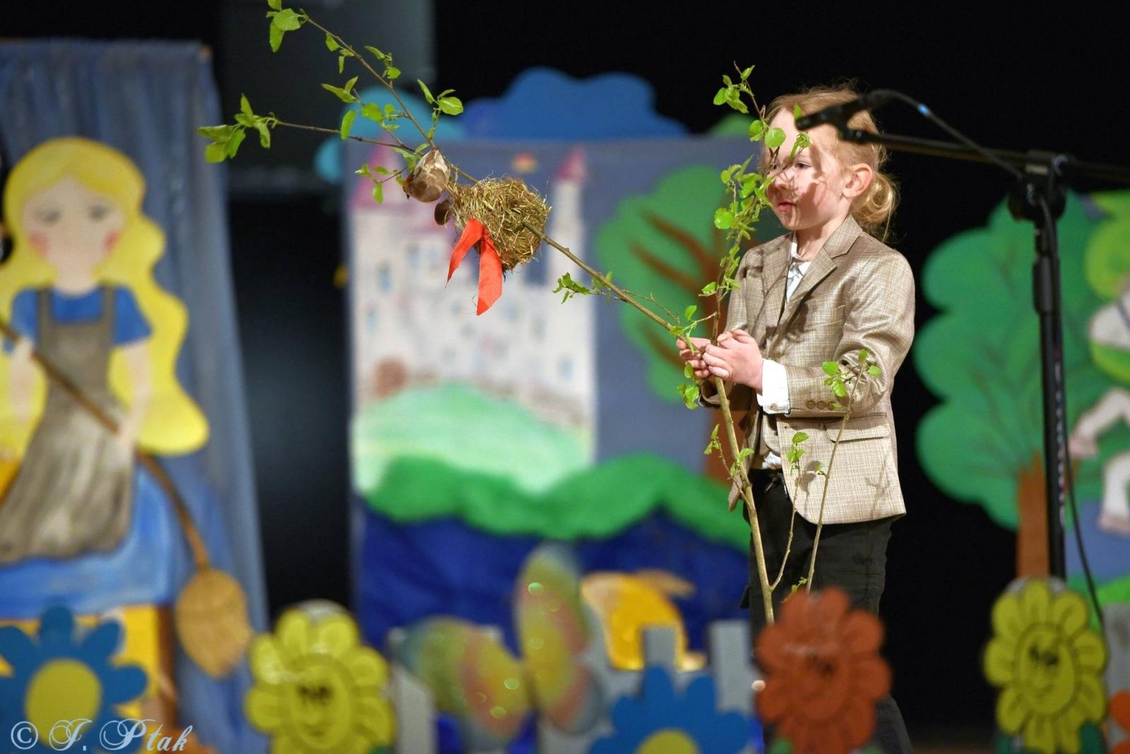 Zdjęcie w galerii na portalu naszraciborz.pl: Gala XIII Mini Festiwalu Przedszkolaków RCK [FOTO i WIDEO] wiadomości z regionu