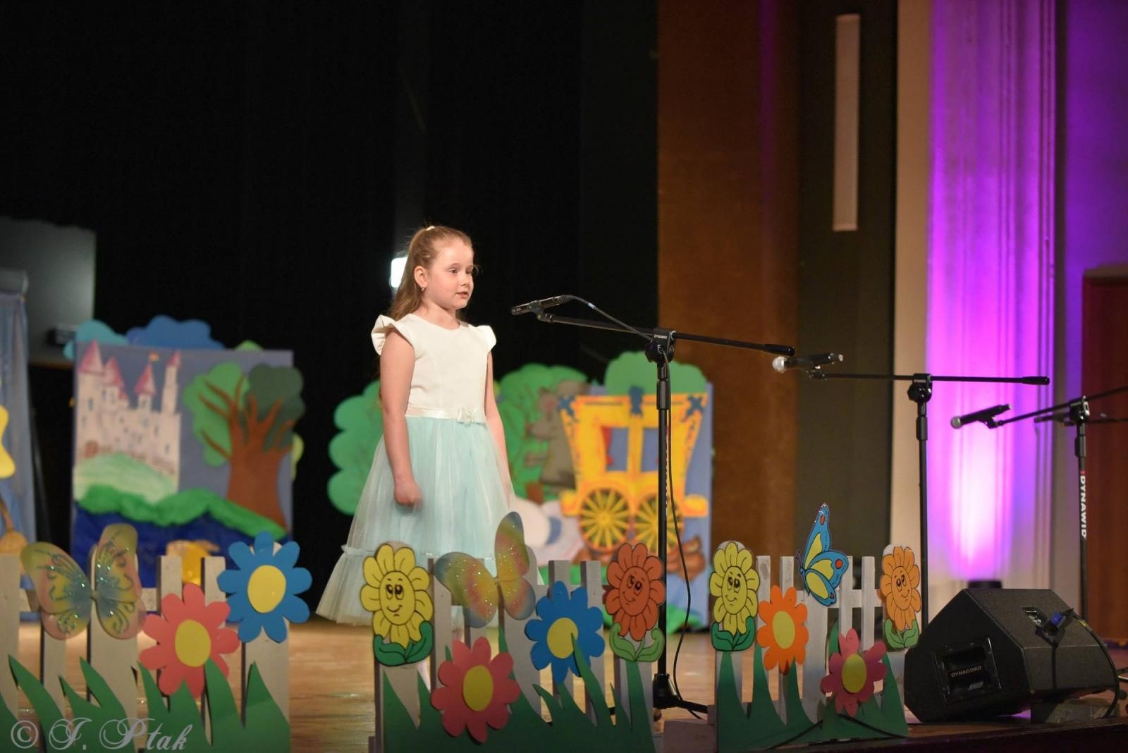 Zdjęcie w galerii na portalu naszraciborz.pl: Gala XIII Mini Festiwalu Przedszkolaków RCK [FOTO i WIDEO] wiadomości z regionu