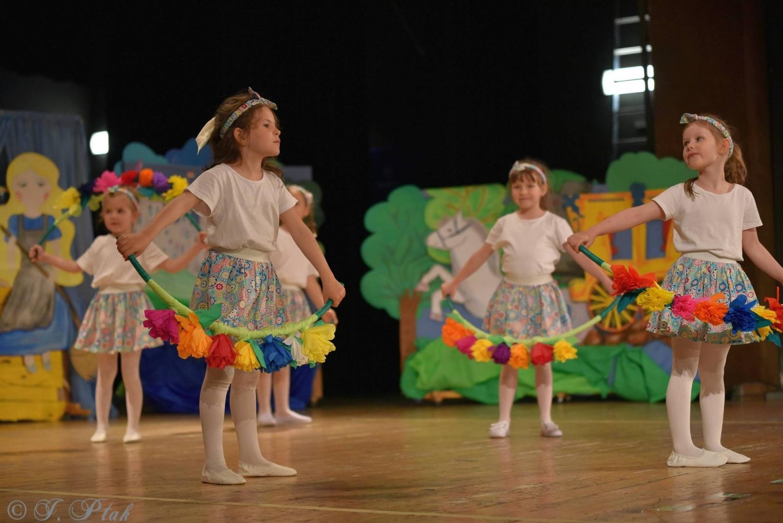 Zdjęcie w galerii na portalu naszraciborz.pl: Gala XIII Mini Festiwalu Przedszkolaków RCK [FOTO i WIDEO] wiadomości z regionu