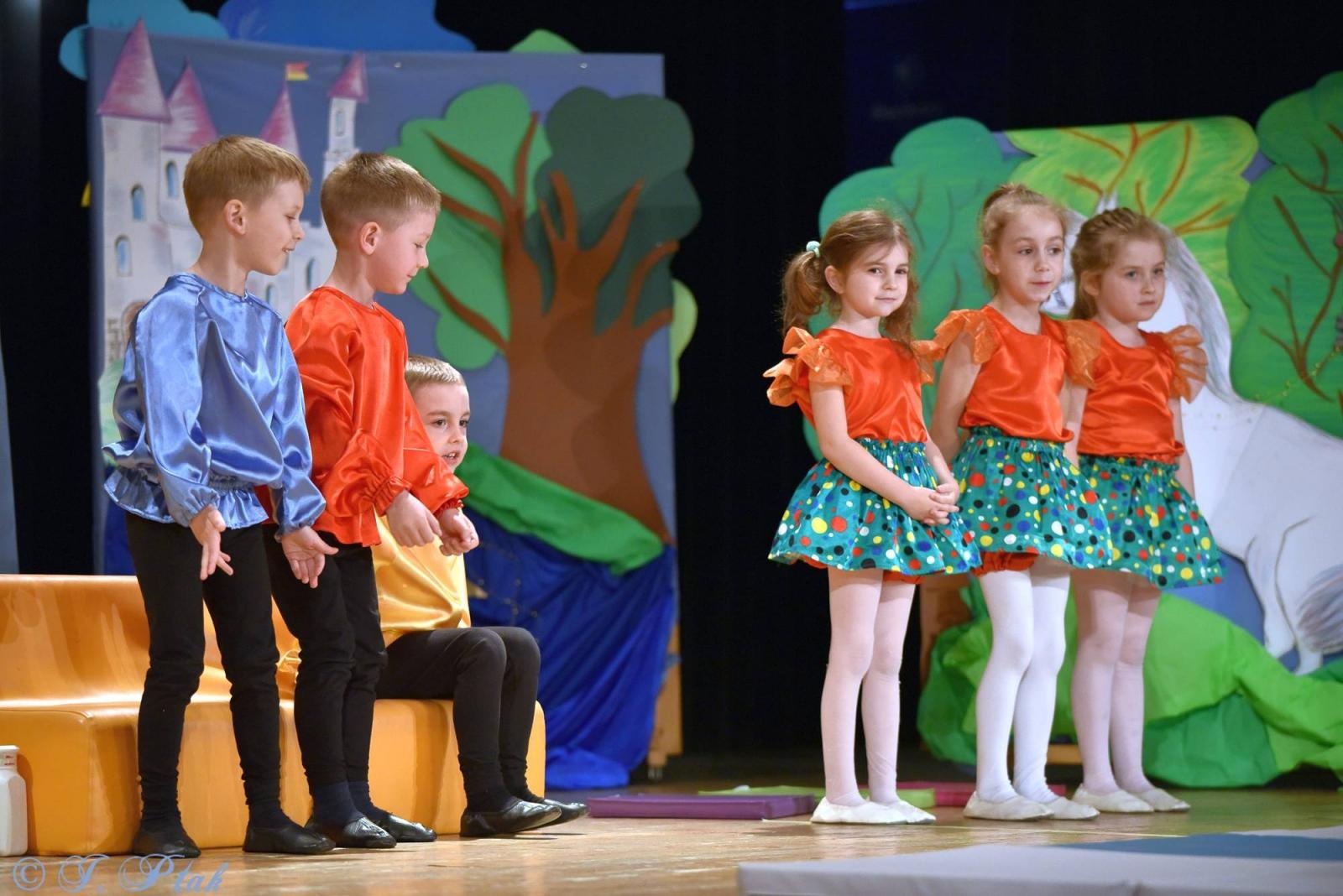Zdjęcie w galerii na portalu naszraciborz.pl: Gala XIII Mini Festiwalu Przedszkolaków RCK [FOTO i WIDEO] wiadomości z regionu