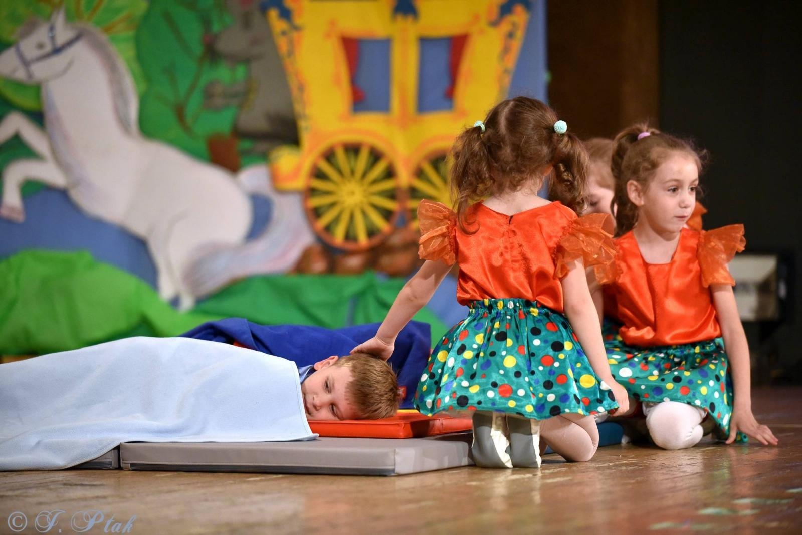 Zdjęcie w galerii na portalu naszraciborz.pl: Gala XIII Mini Festiwalu Przedszkolaków RCK [FOTO i WIDEO] wiadomości z regionu